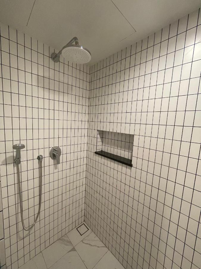Room Actually Service Apartment Karon Екстериор снимка