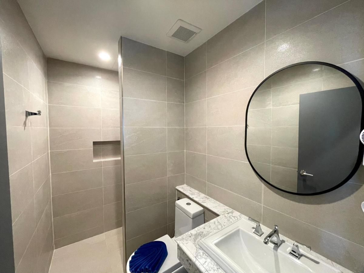 Room Actually Service Apartment Karon Екстериор снимка