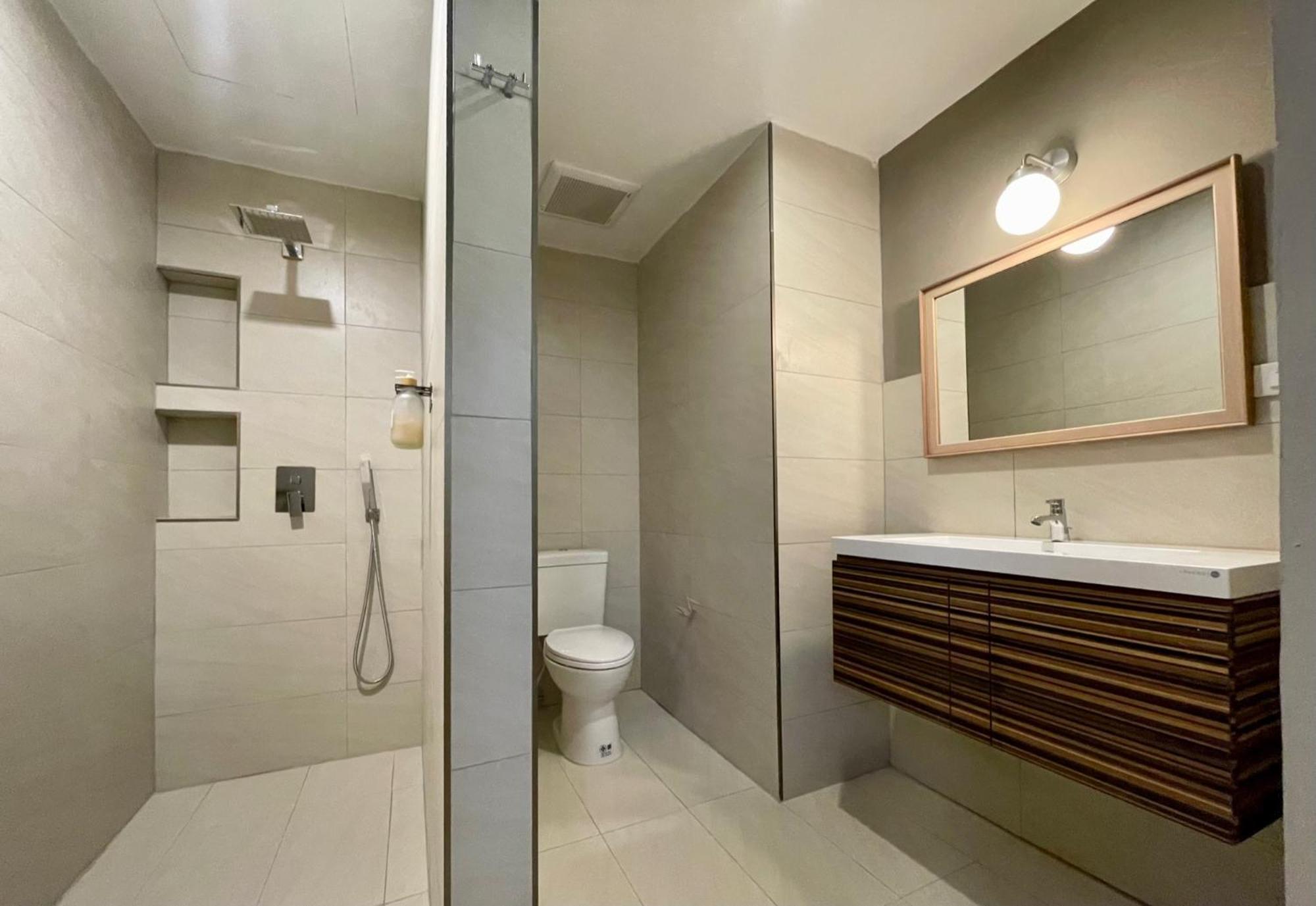 Room Actually Service Apartment Karon Екстериор снимка